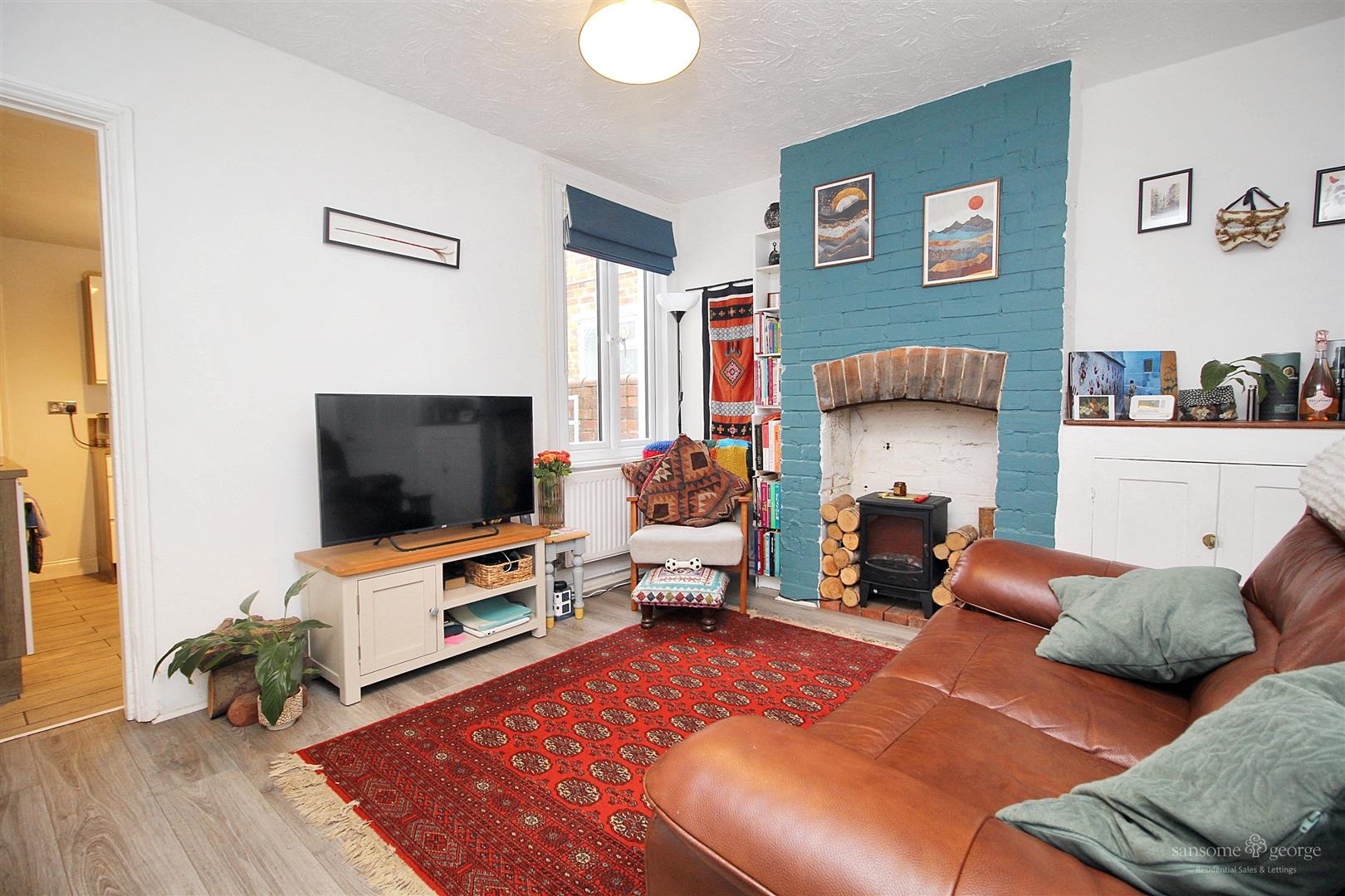 3 bed property in Connaught Road, Reading